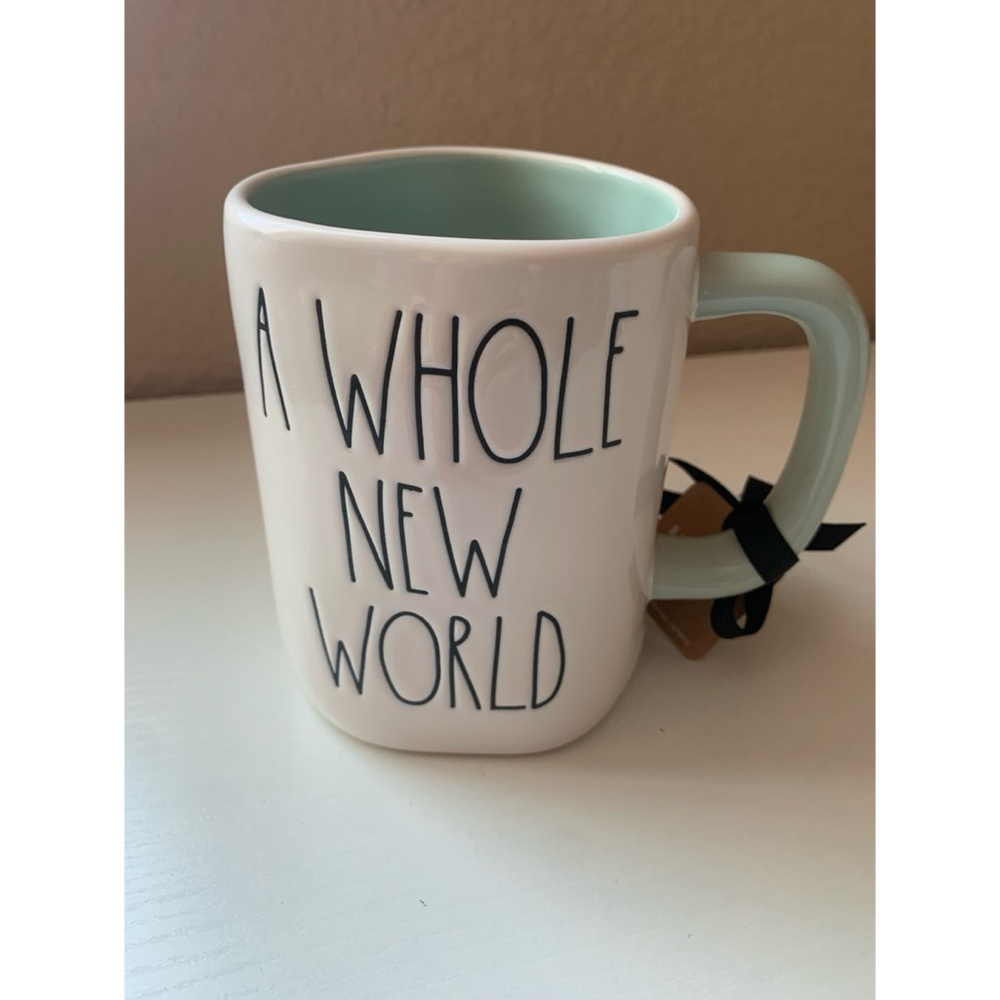 NWT Rae Dunn Disney A Whole New World Mug